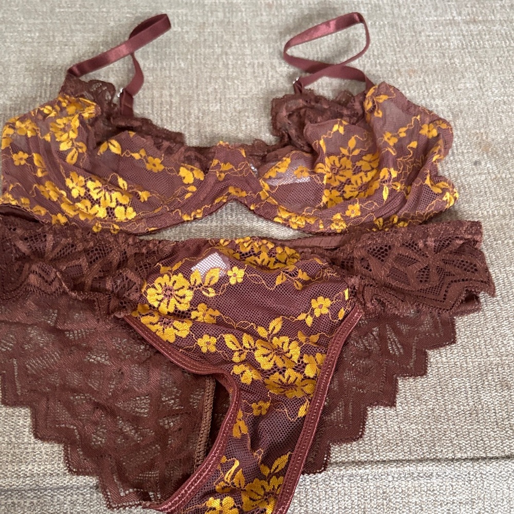 1️⃣5️⃣9️⃣ SHEIN Brown Floral Lace Bra Set - Picture 6 of 7